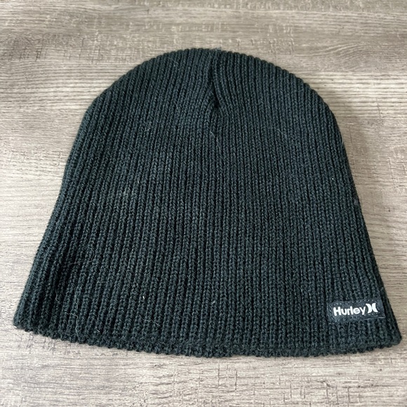 Hurley Other - Classic black Hurley knit slouchy beanie hat